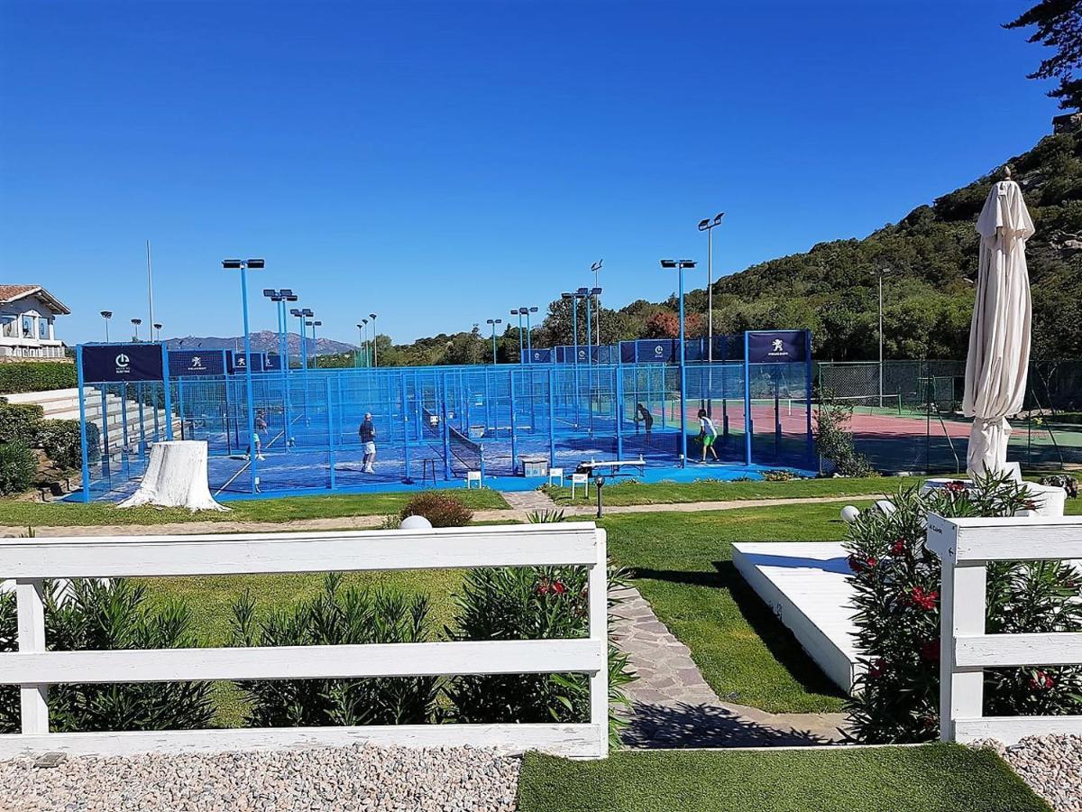Residence Bouganville Porto Rotondo Exteriör bild