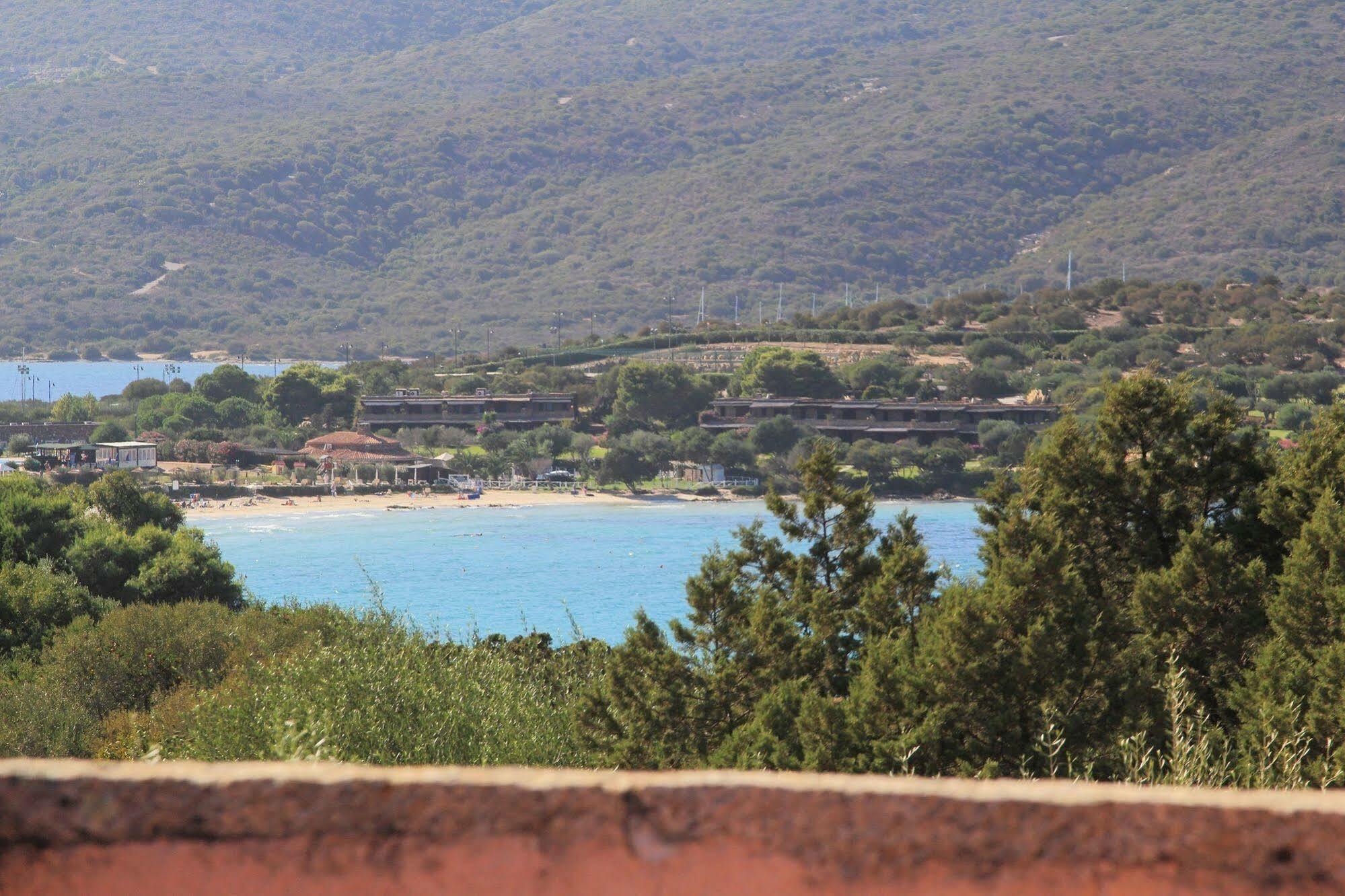 Residence Bouganville Porto Rotondo Exteriör bild